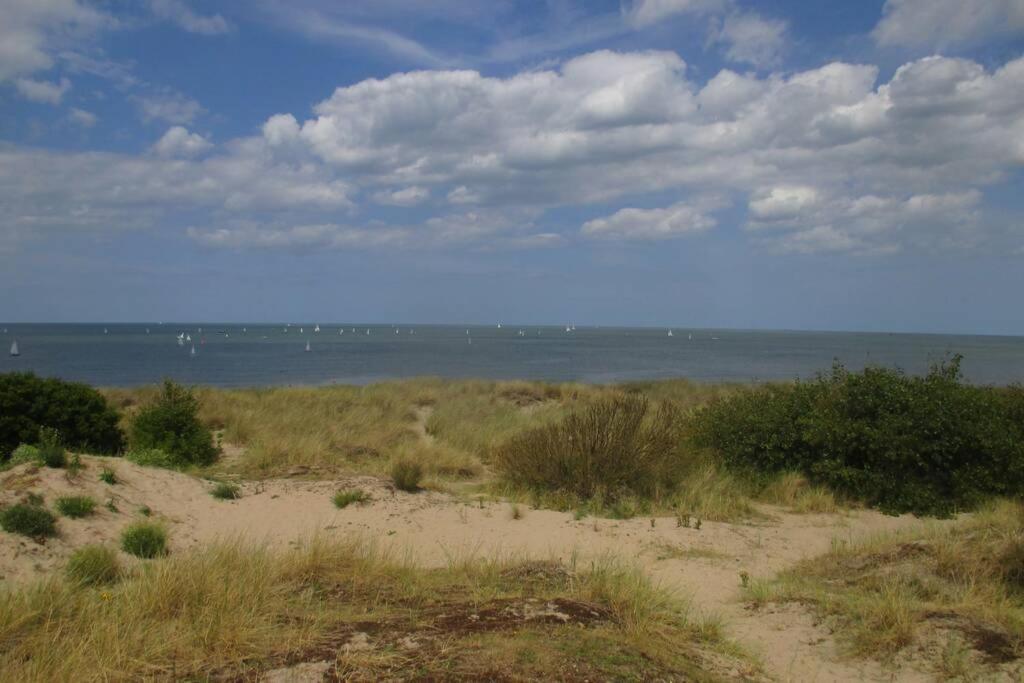 Appartement Residentie Astrid Met Private Parking Bredene Luaran gambar