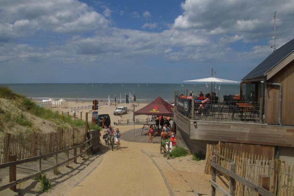 Appartement Residentie Astrid Met Private Parking Bredene Luaran gambar