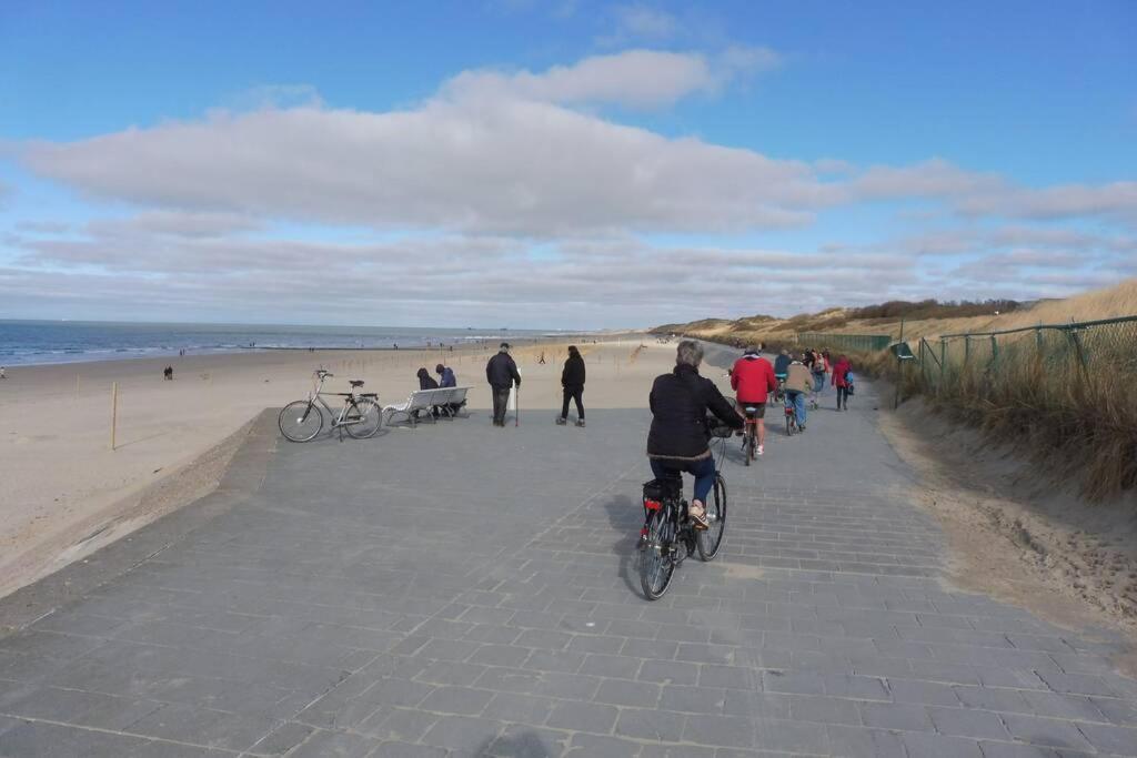 Appartement Residentie Astrid Met Private Parking Bredene Luaran gambar